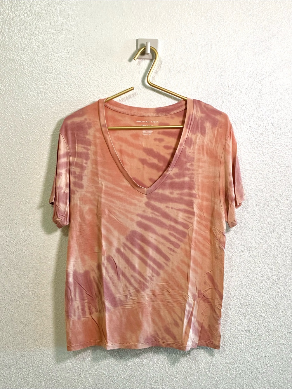 American Eagle Soft & Sexy Tie-Dye V-Neck Tee – Small